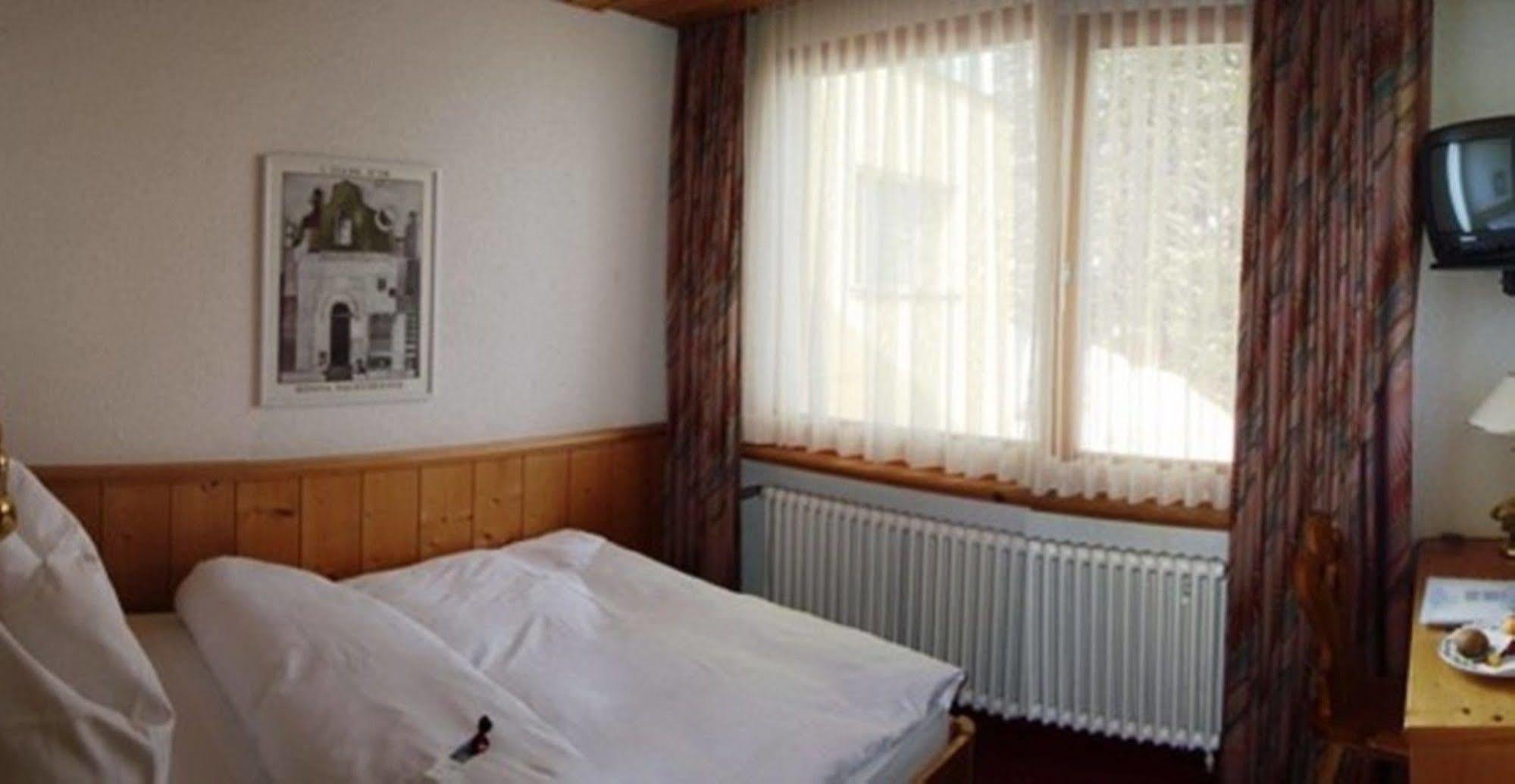 The Excelsior Ostfluegel Hotell Arosa Eksteriør bilde